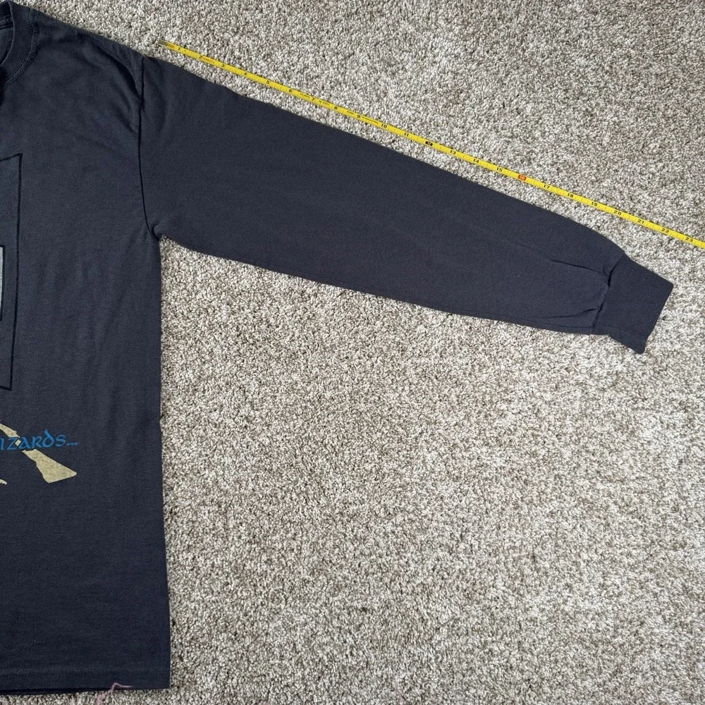 Here There Be Wizards Mens‎ Size S Dark Grey Long Sleeve Graphic T Shirt